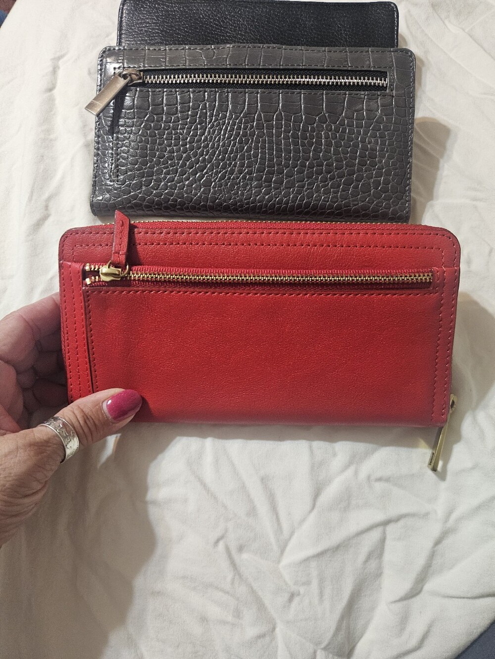 3 Wallets - Picture 3 of 11